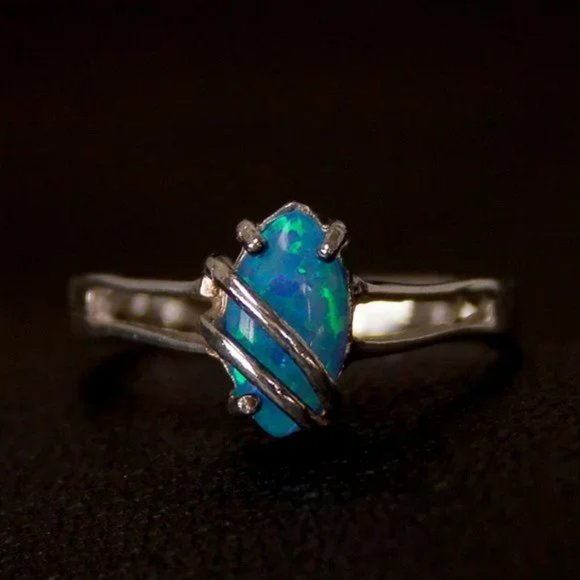 Vintage Blue Opal 925 Sterling Silver Ring Size 6.5, Stamped 925 - Picture 3 of 5